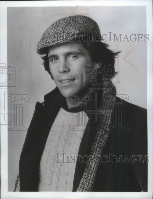 1978 Press Photo Grant Goodeve sings as well as acts. - mjb65483 - Historic Images