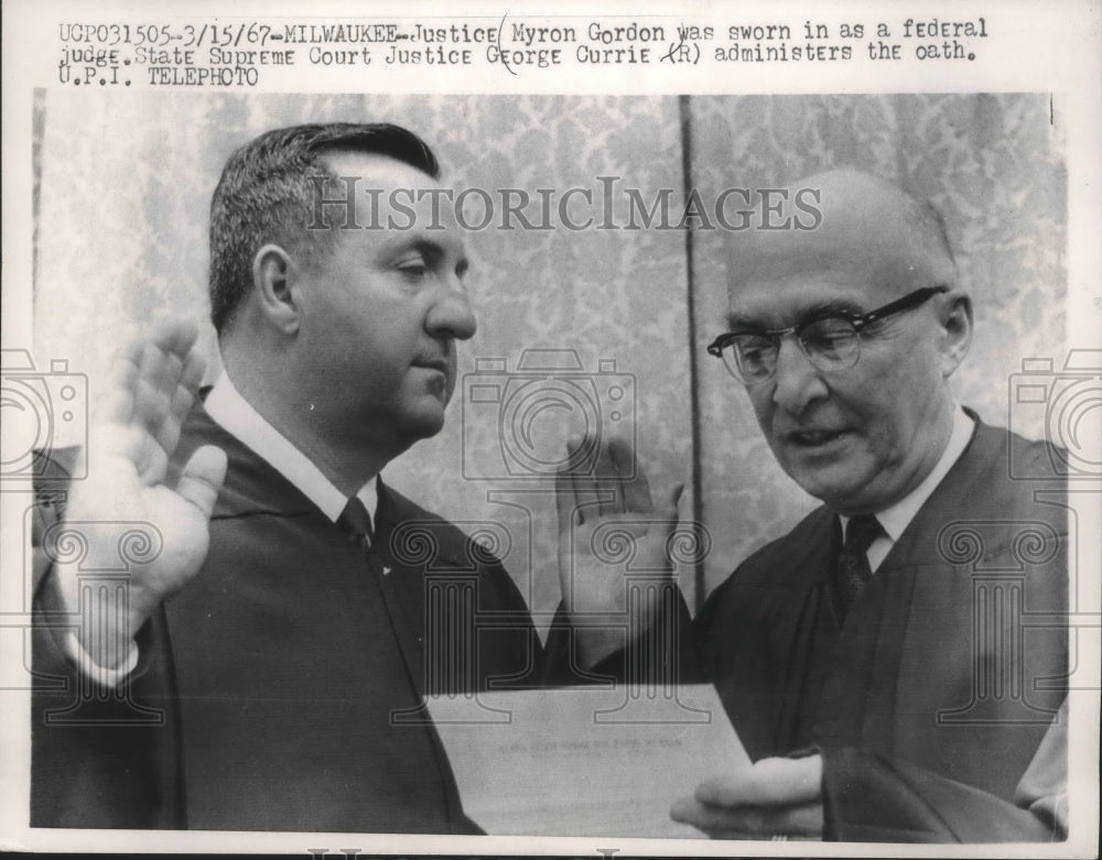 1967 Press Photo Justice Myron Gordon sworn in as federal judge - mjb65843 - Historic Images