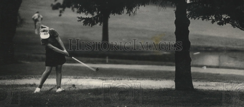 1988 Terri Thompson Ozaukee  Country Club, Junior Girls Championship - Historic Images