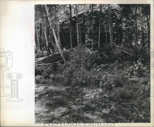 1984 Wisconsin cottage built on land once owned by Goodman Lumber Co - Historic Images