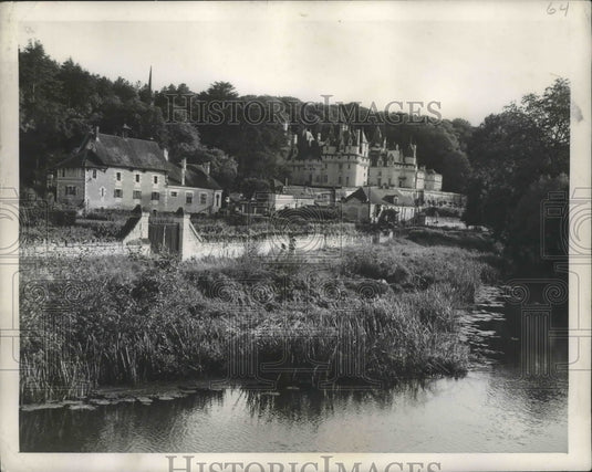 1948 Press Photo Exterior view of the historic site Chateau D'Usse built in 1462 - Historic Images