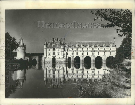 1995 Castle in France called "Chateaux of the Six Women"-Historic Images