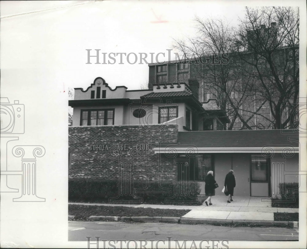 1970 Press Photo Appleton&#39;s New Gold Age club - mjb66149 - Historic Images