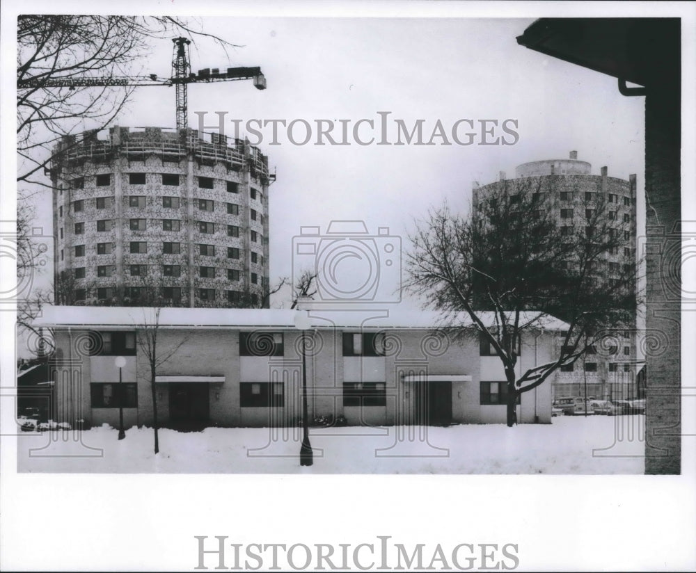 1967 Press Photo Construction at Highland Park Housing Project - mjb66301-Historic Images