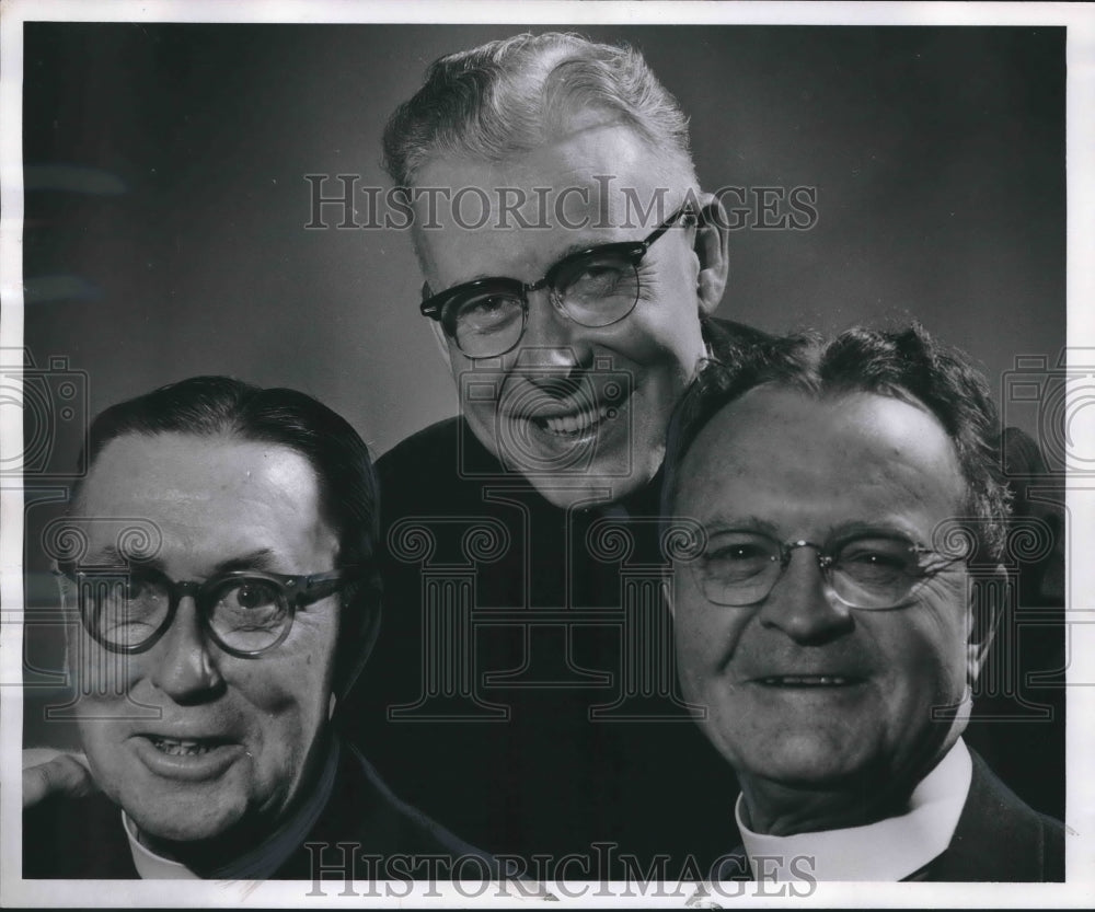 1961 Press Photo Fathers William Magee, Edward O&#39;Donnell, and Raphael McCarthy - Historic Images