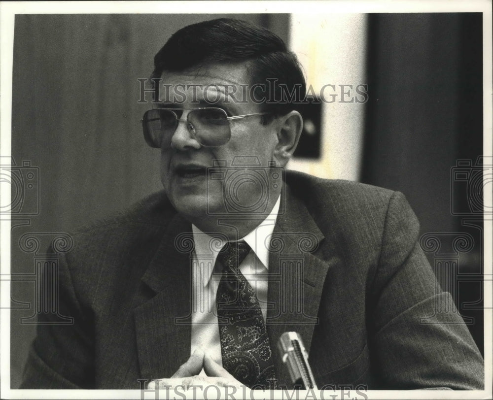 1991 Wisconsin candidate, Darryl Hinz - Historic Images