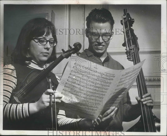 1967 Press Photo Janie Hintz, Thomas Feldmen, join Milwaukee Symphony - Historic Images