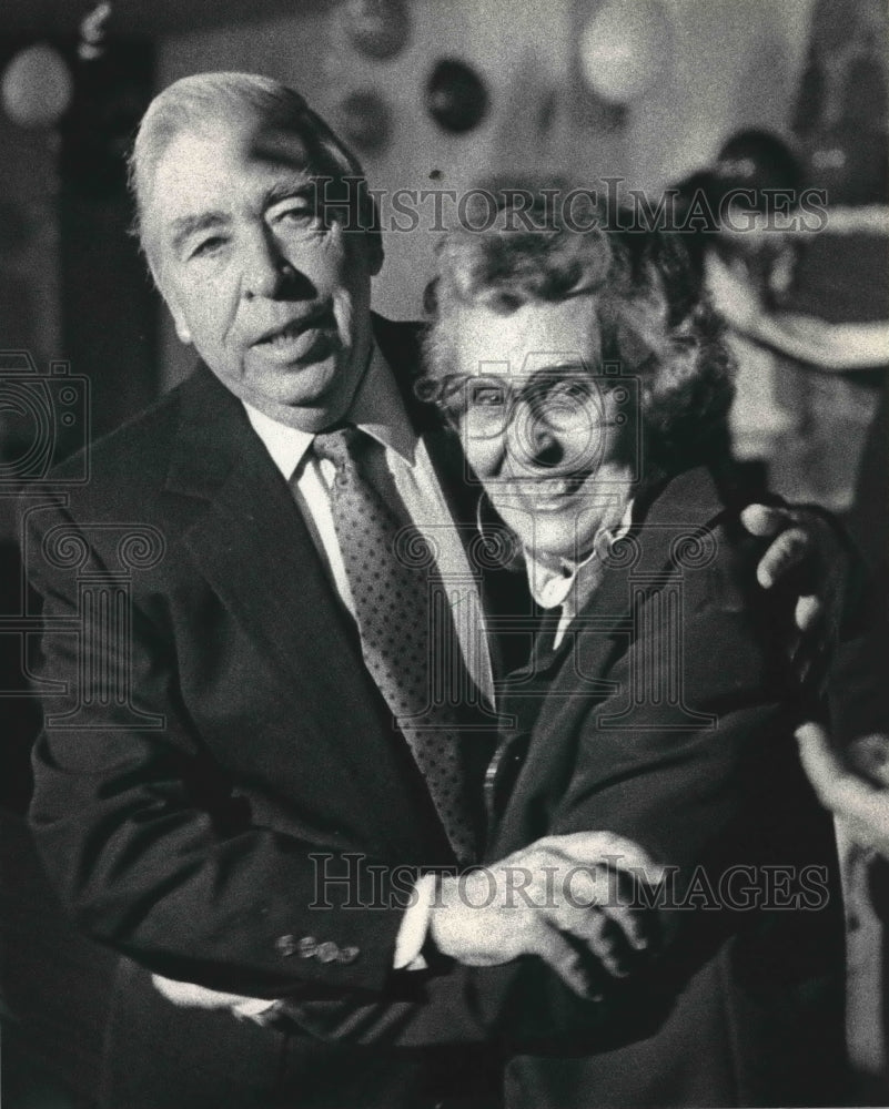1988 Milwaukee County Executive William O'Donnell and wife Norma - Historic Images