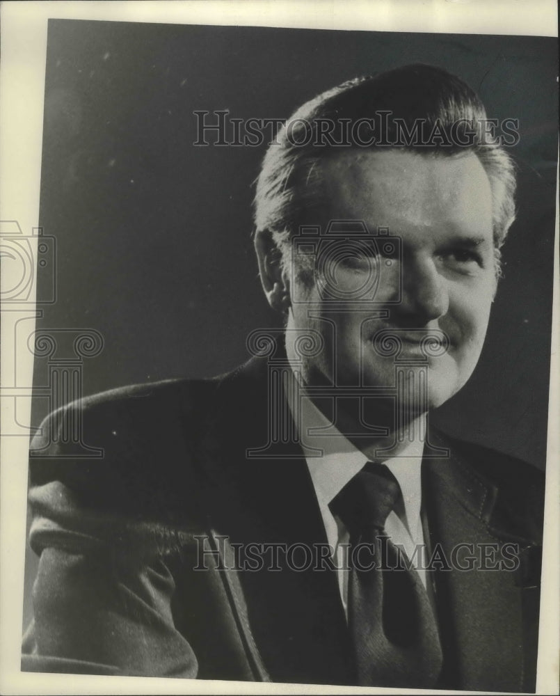 1978 Roger Gettys Hill, Wisconsin&#39;s small businessman of the year - Historic Images