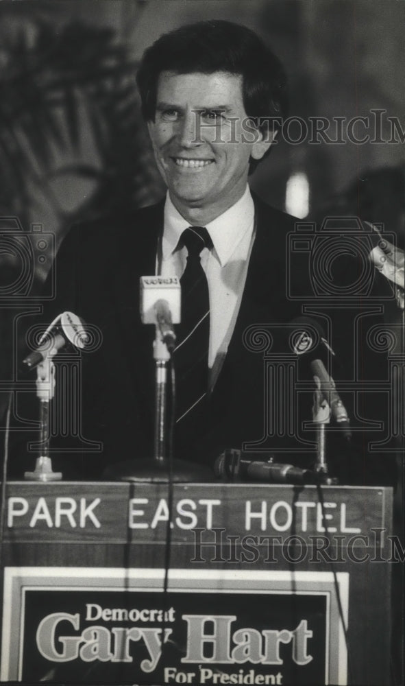 1983 Press Photo Democratic Senator Gary Hart, Presidential Candidate - Historic Images