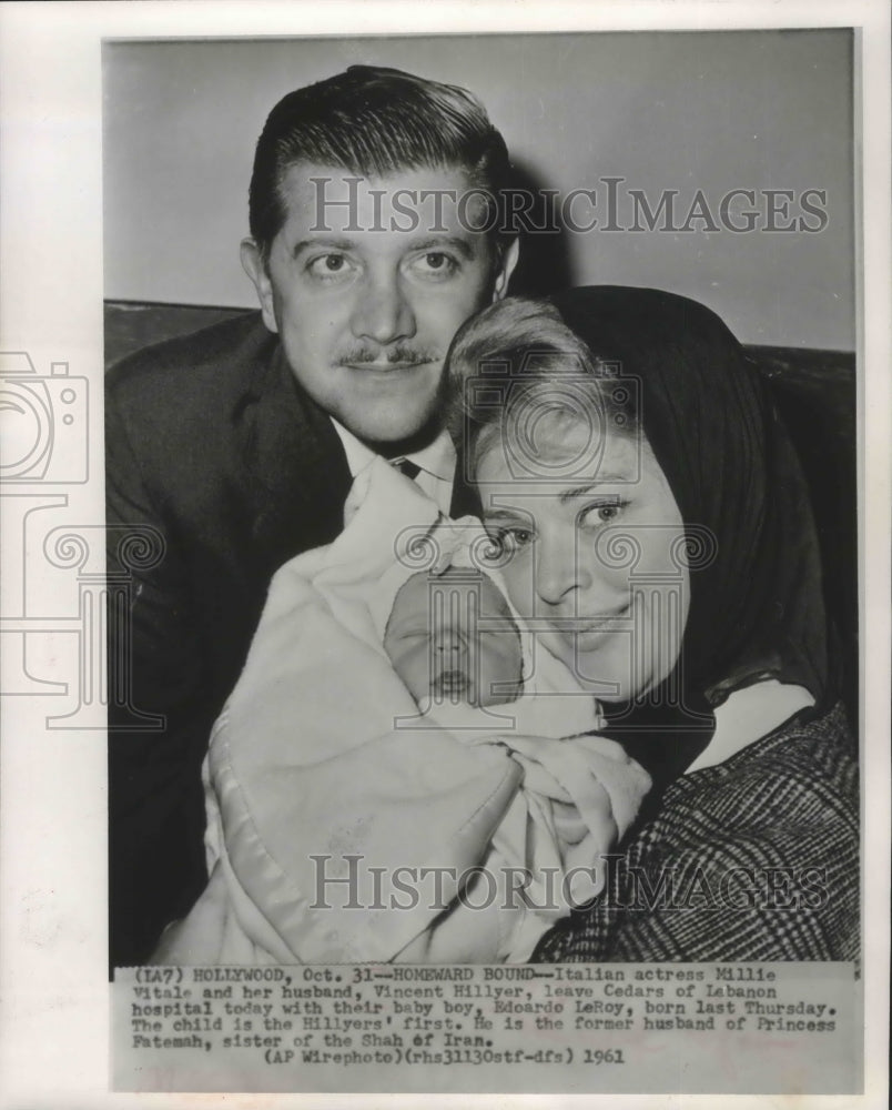 1961 Press Photo Actress Millie Vitale with husband Vincent Hillyer and new baby - Historic Images