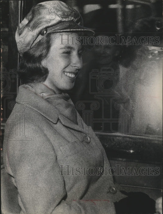 1966 Press Photo Princess Anne, in visor cap and scarf, England Royal Family - Historic Images