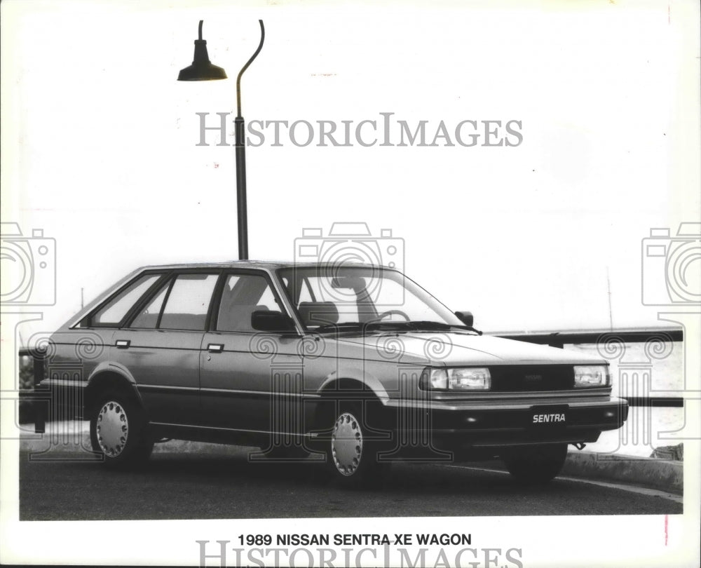 1989 Nissan Sentra XE Wagon - Historic Images