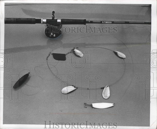 1960 Press Photo Equipment for motor trolling, legal on Big Green Lake - Historic Images