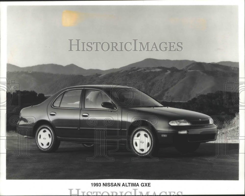 1993 1993 Nissan Altima GXE - Historic Images