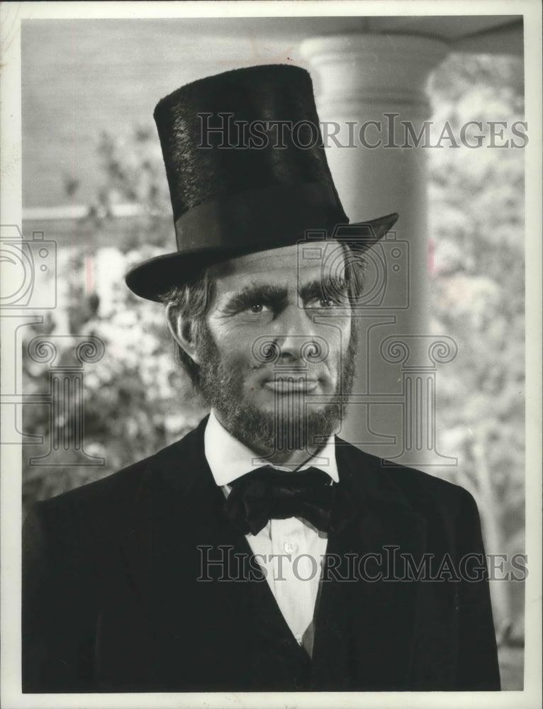 Dennis Weaver, United States actor-Historic Images