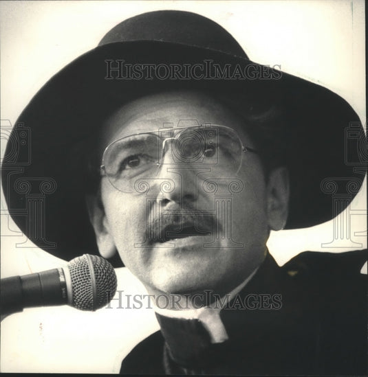 1987 Press Photo Don Novello as Guido Sarducci - mjb68832 - Historic Images