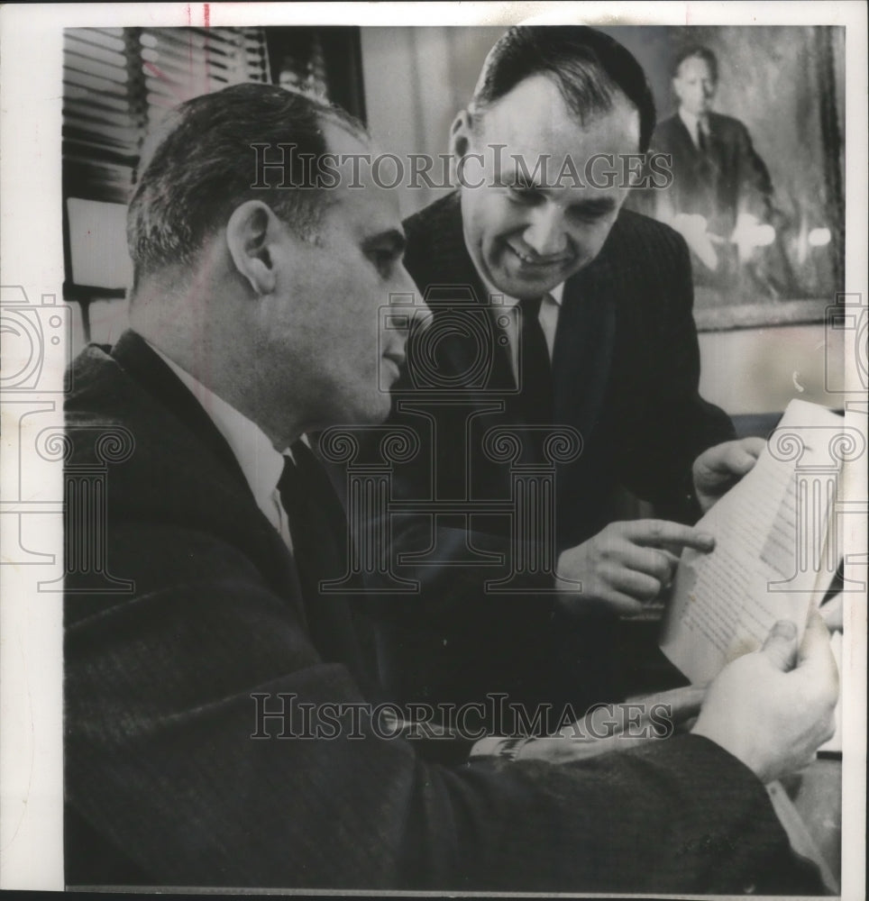 1964 Press Photo Gov. Gaylord Nelson and chief clerk Robert Marotz - mjb69084 - Historic Images