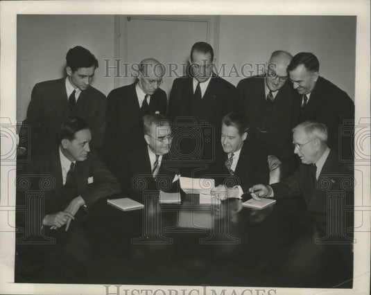 1941 Press Photo Production Planning Board Members to Advise Defense Commission - Historic Images