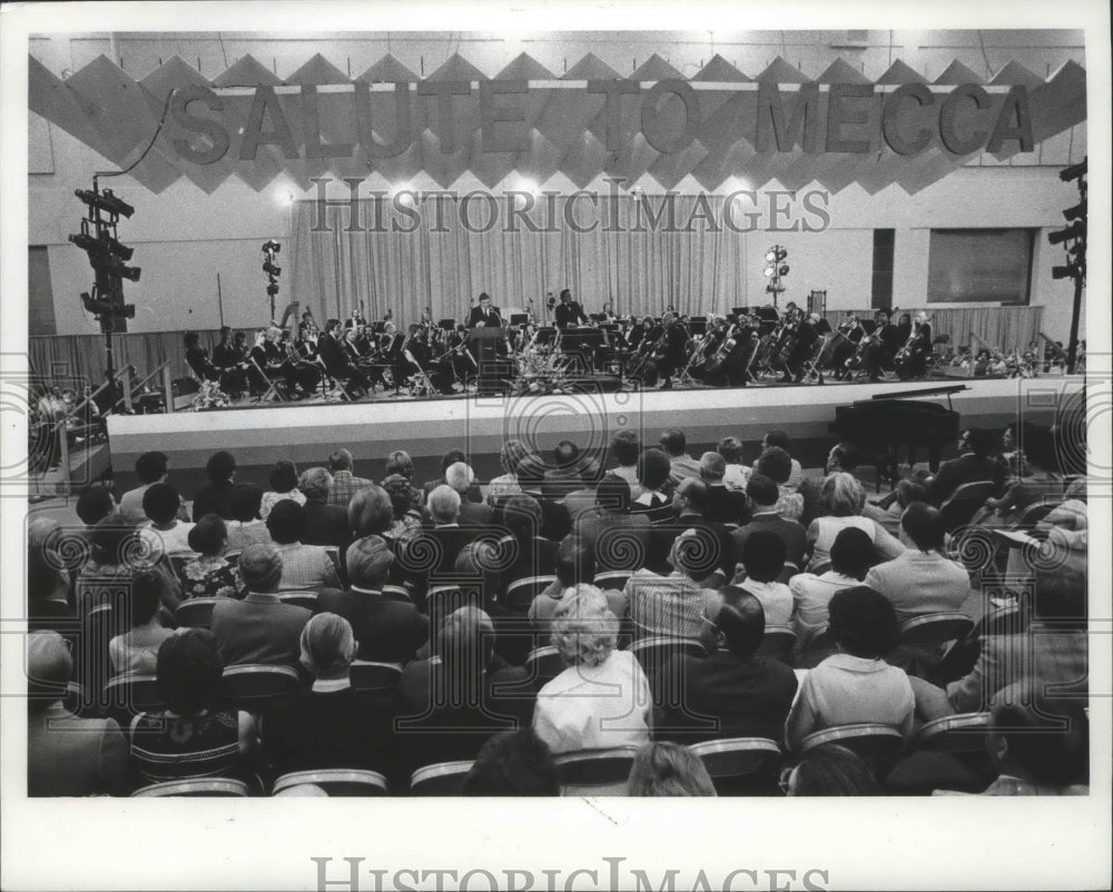 1974 Press Photo Milwaukee Symphony Orchestra in the Great Hall, Mecca Center - Historic Images