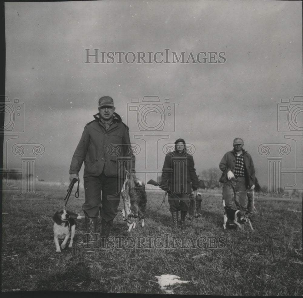1954 Mr. and Mrs. Les Charboutet, Al Jutrash on rabbit hunt-Historic Images