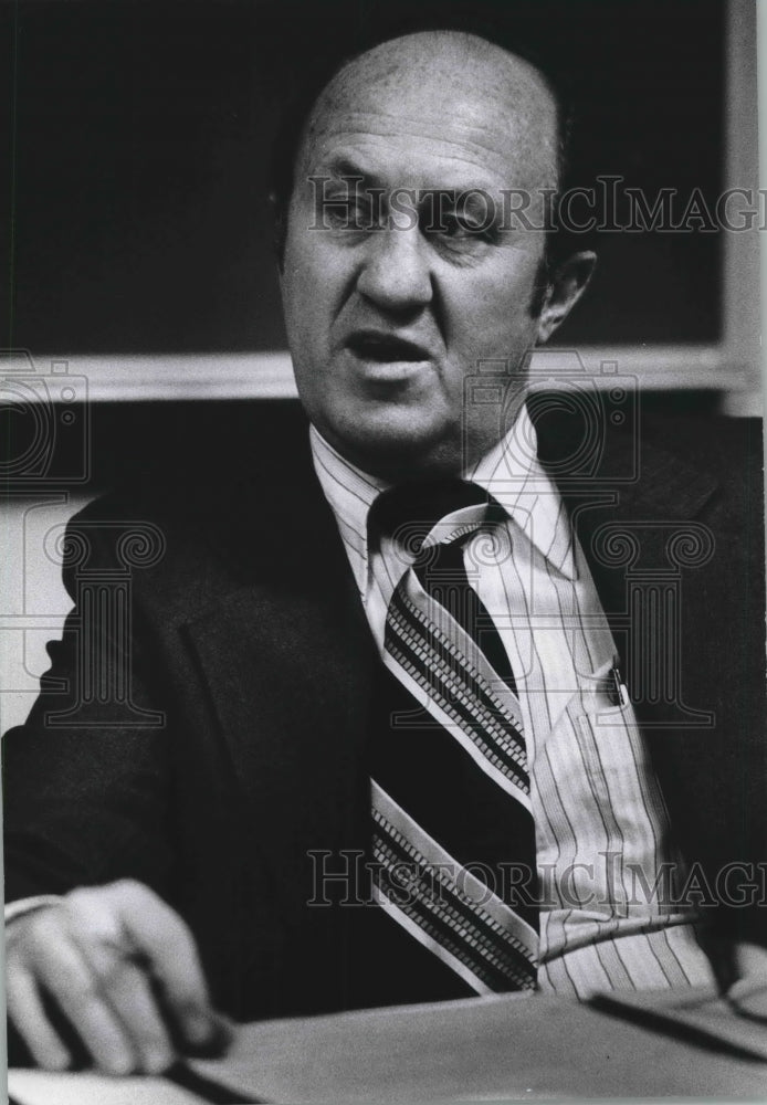 1978 Press Photo Rudolph T. Hoppe, St. Francis School Board, Milwaukee - Historic Images