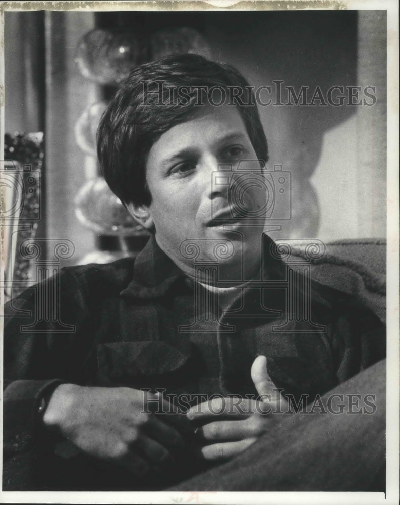 1978 Press Photo Ken Hurwitz, co-author of &quot;Till Death Us Do Part&quot; - mjb69979 - Historic Images