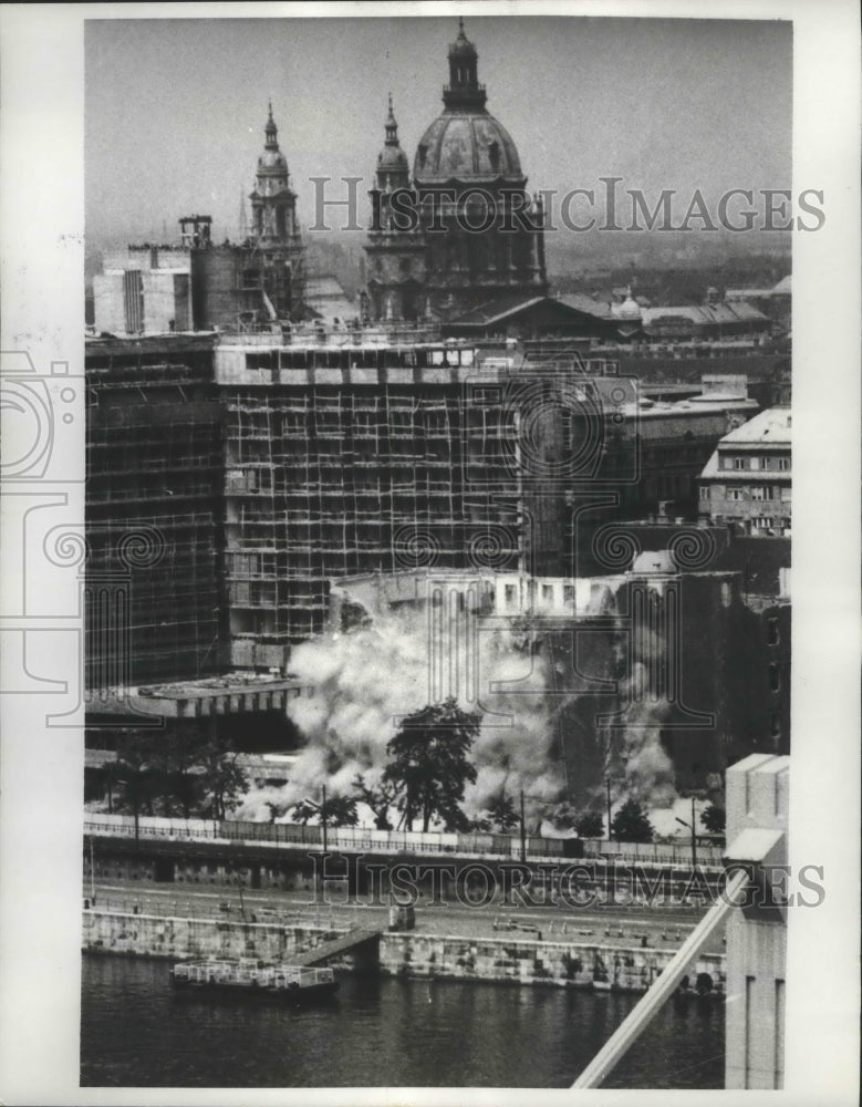 1969 Demolition of the Duna Hotel in Budapest, Hungary-Historic Images