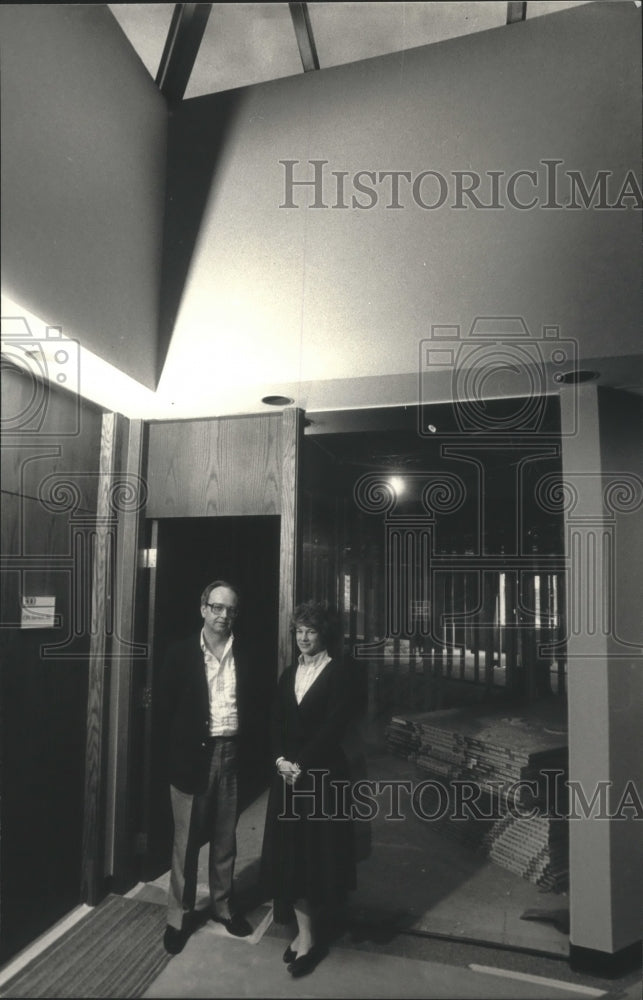 1987 Jerry Huss and Betsy Morris of CPA Services-Historic Images