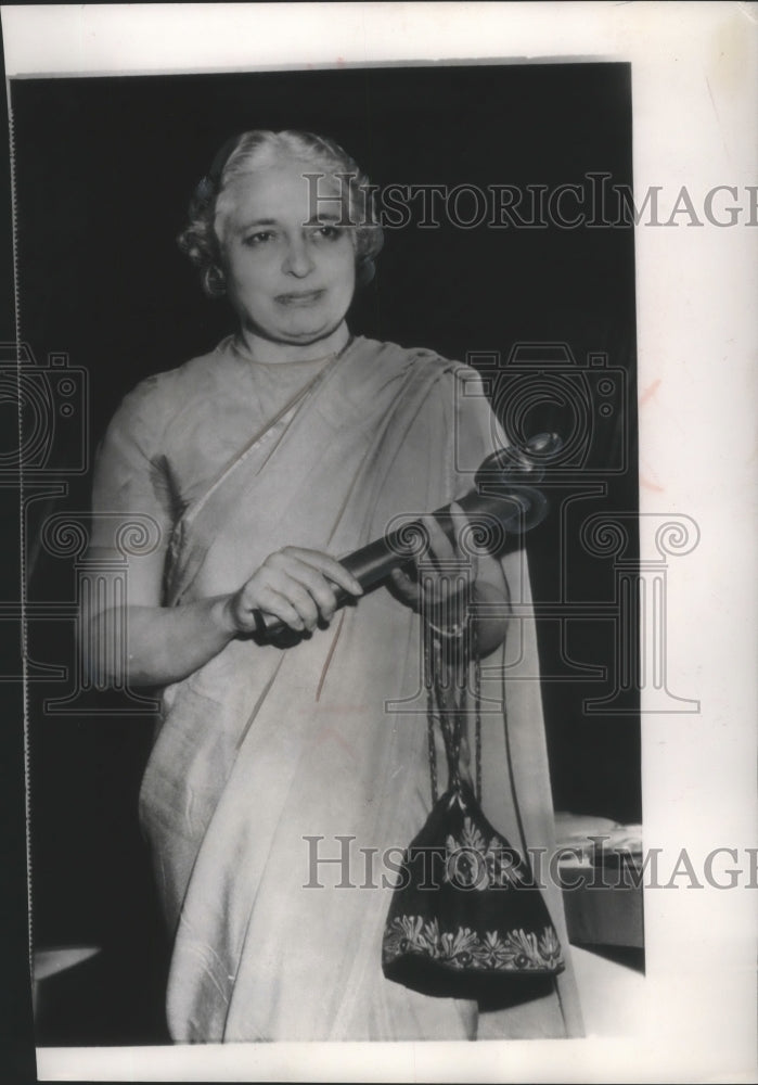 1953 Press Photo Vijaya Pandit, of India, elected president of U.N. assembly - Historic Images