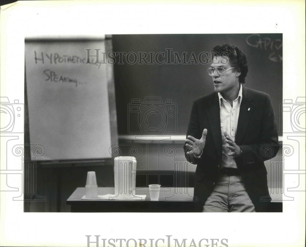 1986 David Newby, Dane County Labor Council president in Wisconsin - Historic Images