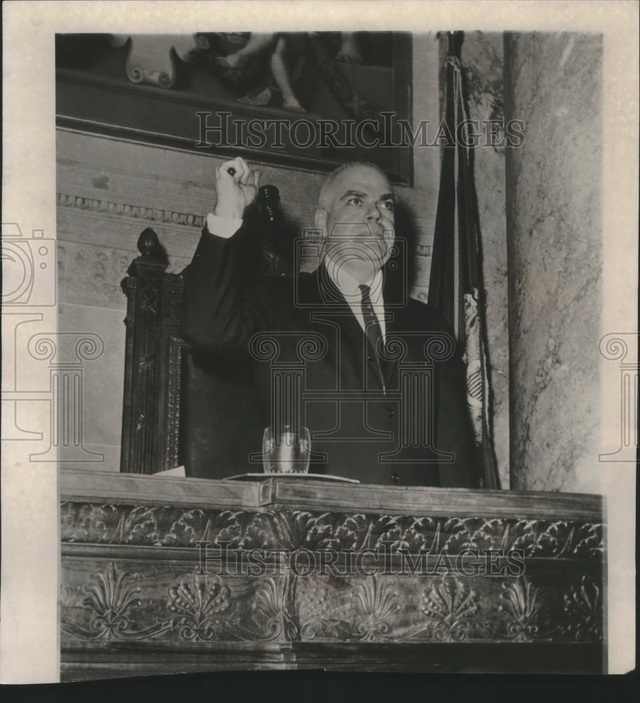 1959 Press Photo Lieutenant Governor Philleo Nash rapped gavel, Madison - Historic Images