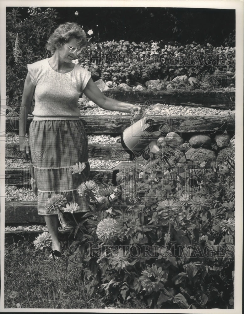 1992 Mary Ann Ihm, director of Wellspring center, Newburg, Wisconsin-Historic Images