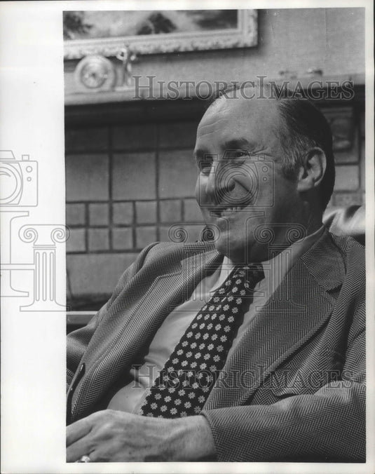 1972 Press Photo Al Negratti, University Wisconsin, Milwaukee athletic director-Historic Images