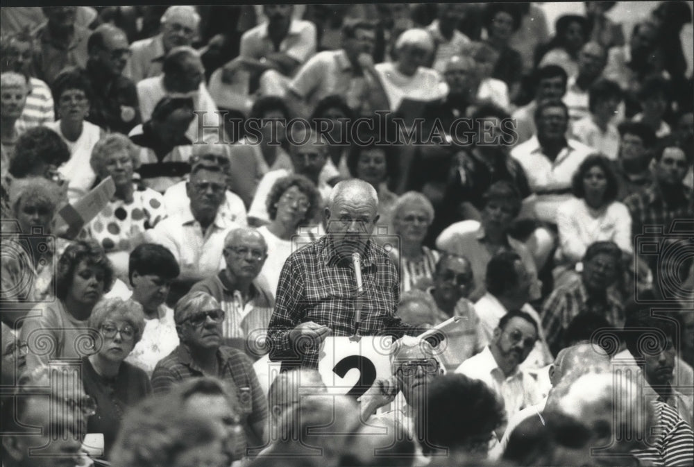 1991 Stacey Barker opposes New Berlin Schools computer proposal - Historic Images