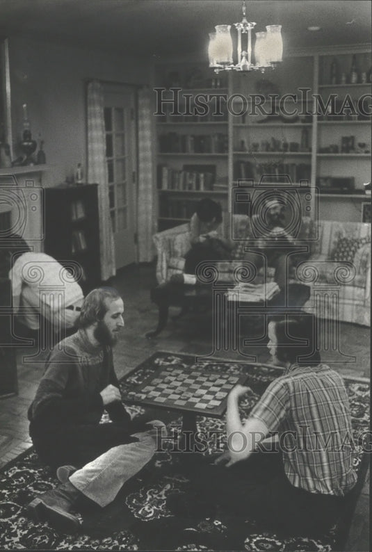 1976 Residents at New Concepts Foundation home in Hales Corners - Historic Images