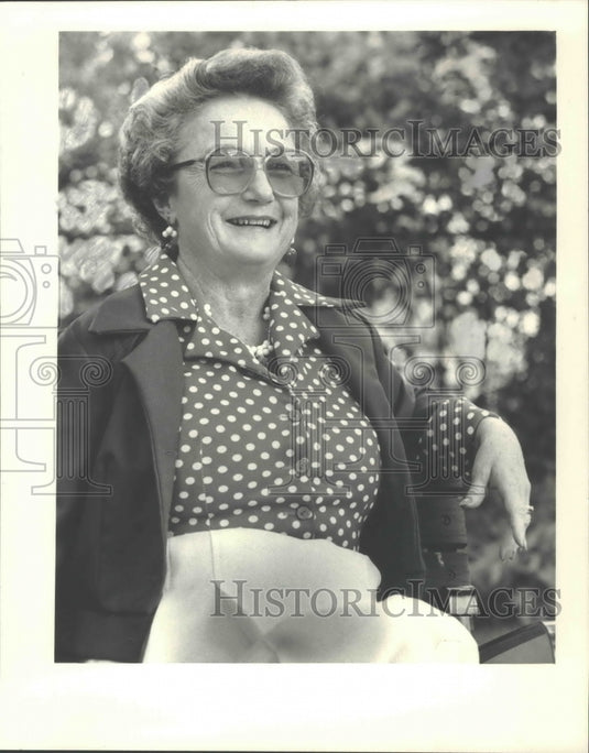 1983 Press Photo Peg Nelson, Milwaukee volunteer for neighborhood House - Historic Images