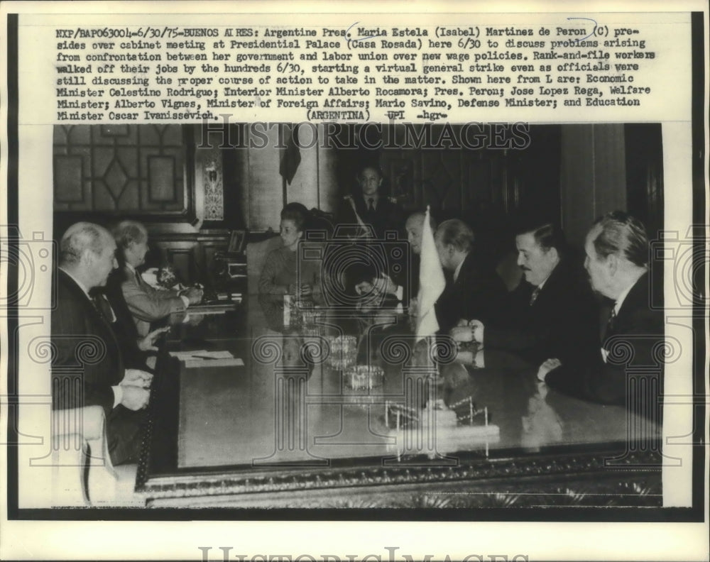 1975 Argentine president Peron presides at meeting Buenos Aires-Historic Images