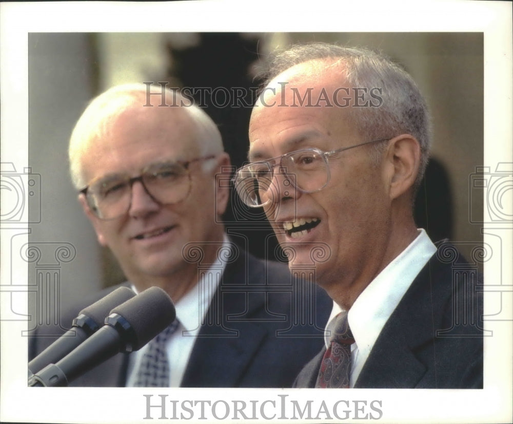 1993 Defense Secretary Les Aspin (L) &amp; retired Admiral Bobby Inman - Historic Images