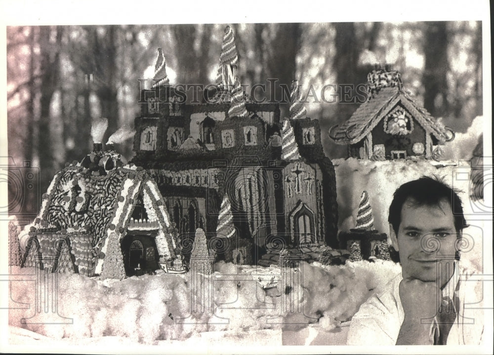1993 Joe Hyland, Cumberland, builds large gingerbread structures-Historic Images
