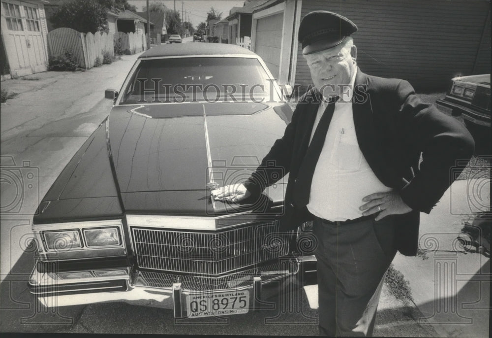 1983 Eugene (Gene) Newton, Chauffeur, Milwaukee, Wisconsin-Historic Images