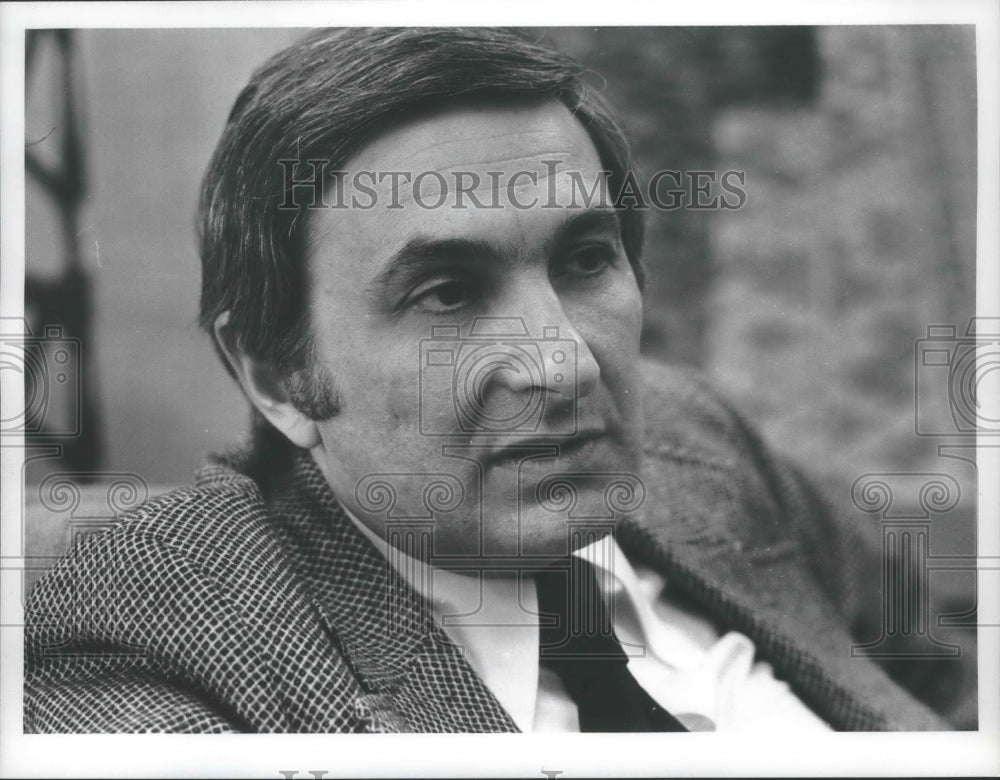 1974 Press Photo William Orenstein, Northridge Lakes Project Manager - mjb73294 - Historic Images