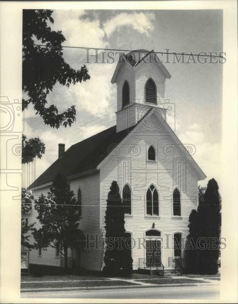 1985 Mukwonago United Unitarian Universalist Church building-Historic Images