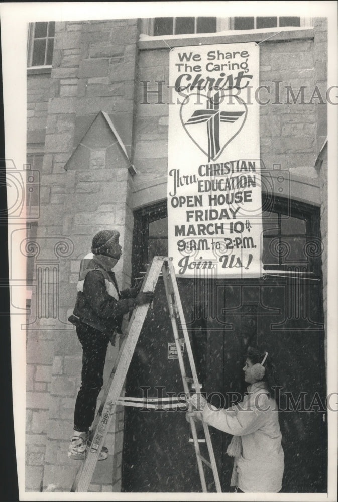 1989 Press Photo Jason Levy &amp; Rachel Olsen at Mount Calvary Lutheran School - Historic Images