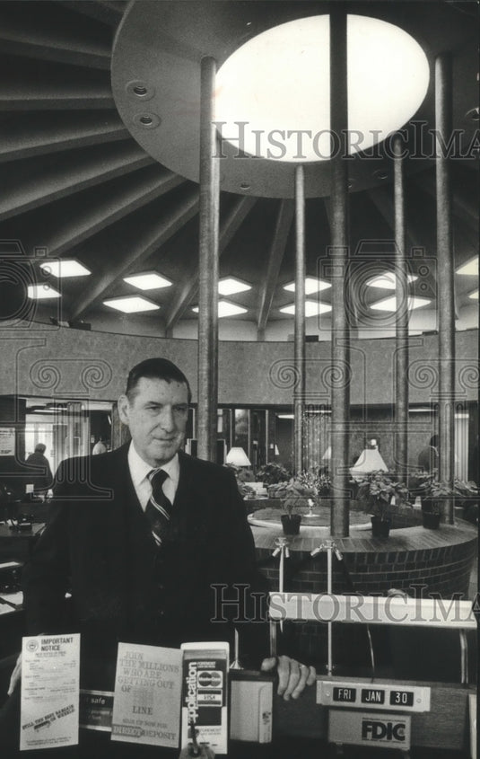 1981 John M. Murry, President, Lincoln State Bank, Milwaukee - Historic Images