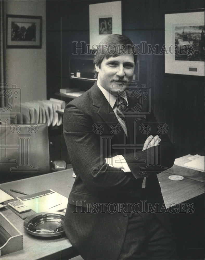 1985 Jeff Musche Mayor Maier&#39;s Chief administration Milwaukee - Historic Images