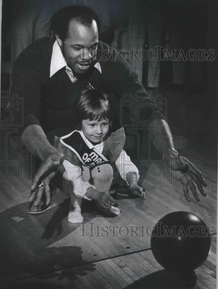 1978 Press Photo Cecil Cooper, Denise Nankivell, March of Dimes event, Milwaukee - Historic Images