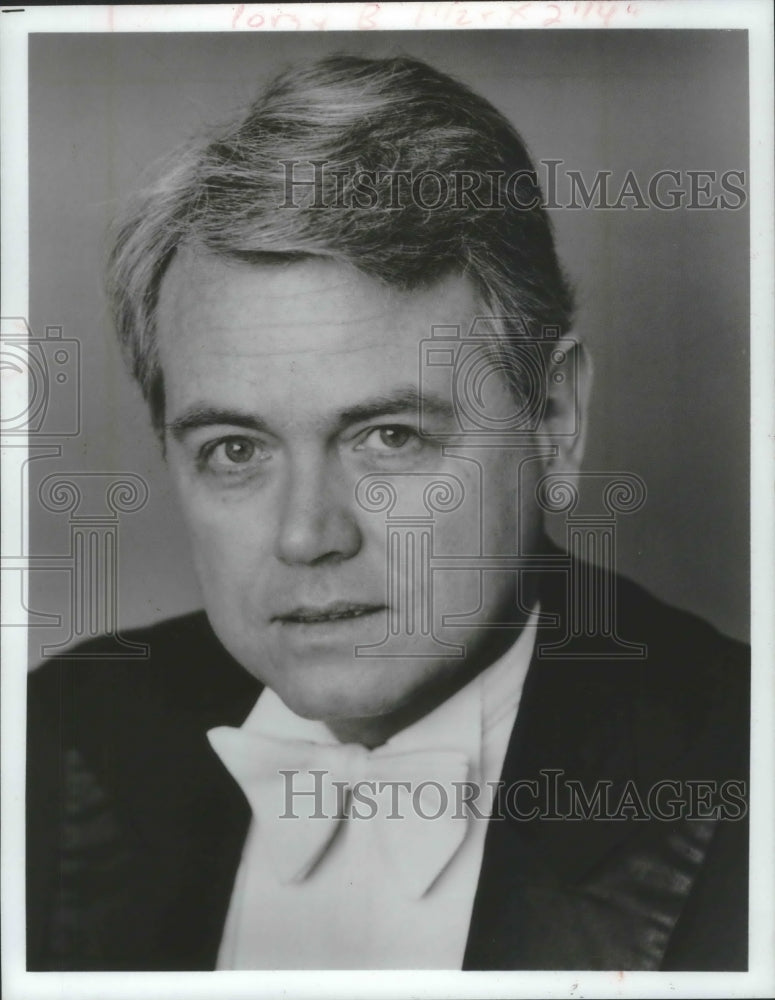 1989 Chris Nance, Conductor - Historic Images