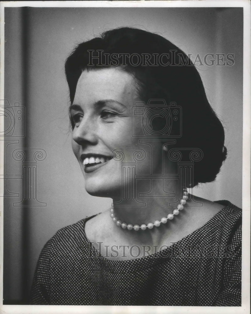 1960 Press Photo Mrs. Henry S. Reuss, wife of the candidate for mayor, Milwaukee-Historic Images