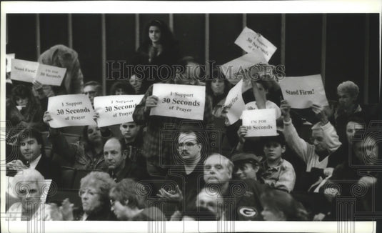 1993 Press Photo Mukwonago School Board meeting, silent prayer was main topic - Historic Images